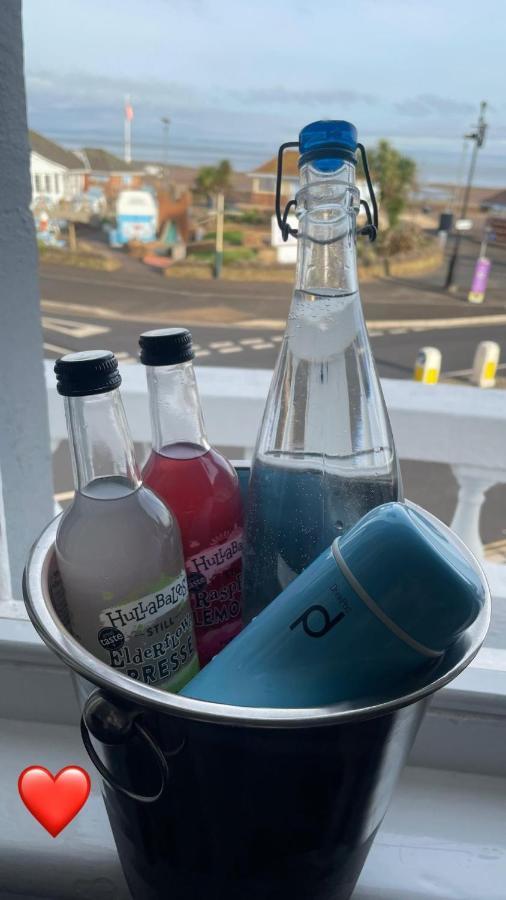 The Beach Hotel 마인헤드 외부 사진